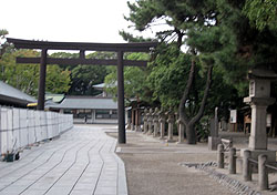 �Q���ɂ���Β������{�_�� �����
