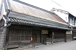 ���c�̌Â��� 