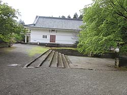 �{�ۓ����e�`