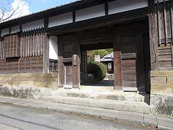 �U����������