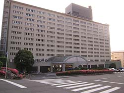 ���̈�z�e��