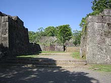 ���ۘE���
